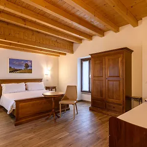 Bed & Breakfast Il Glicine Ristorante