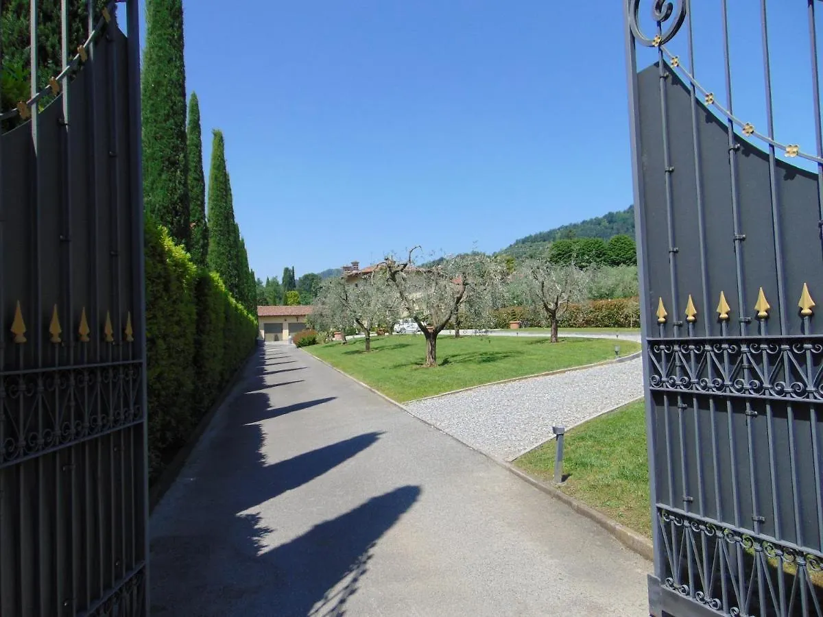 Galleria Imperiale Relais De Charme Sarnico 0*,