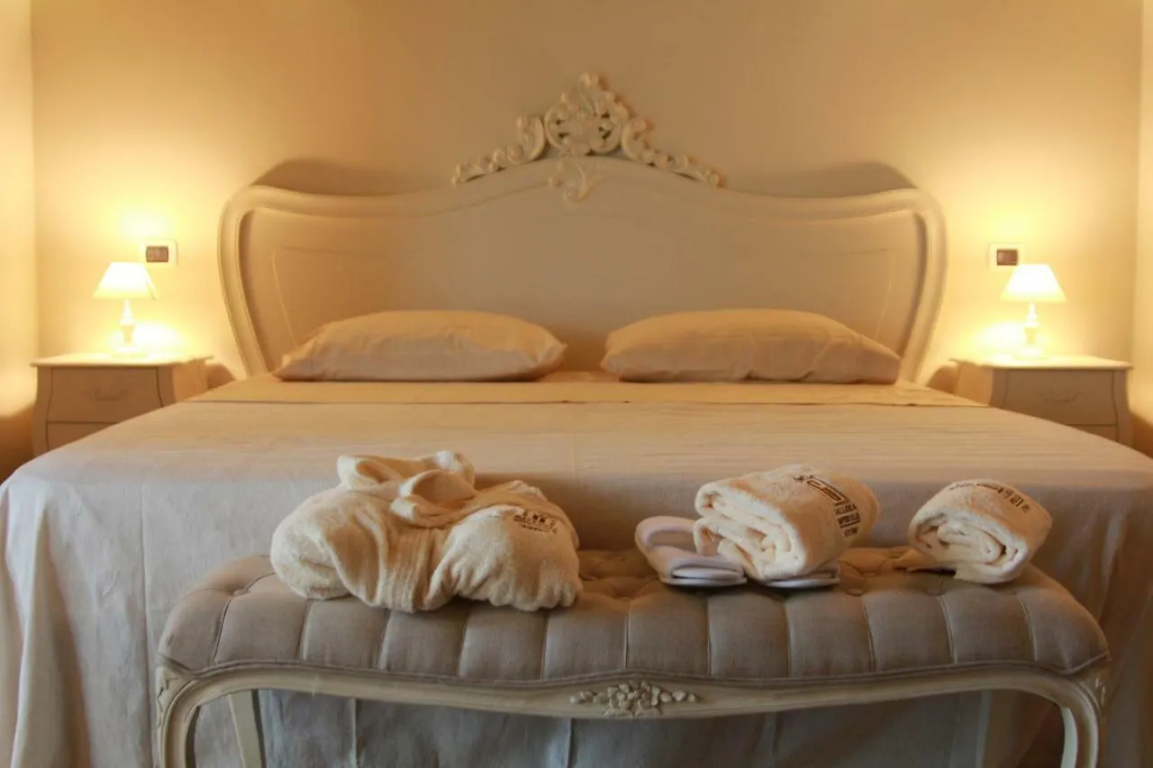Galleria Imperiale Relais De Charme 萨尼科 招待所